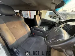 トヨタ ハイエースバン