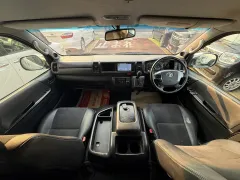 トヨタ ハイエースバン