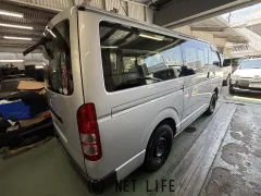 トヨタ ハイエースバン