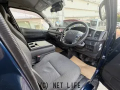 トヨタ ハイエースバン