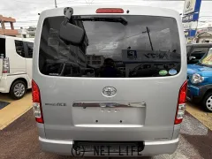 トヨタ ハイエースバン