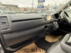 トヨタ ハイエースバン