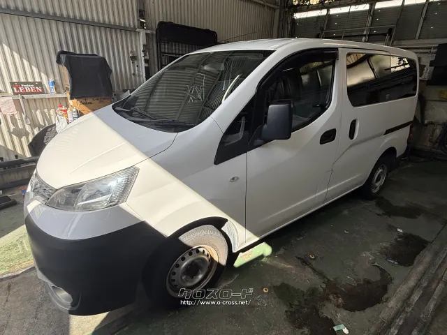 日産 NV200バネットバン