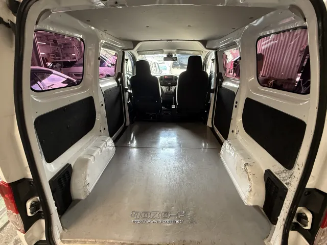 日産 NV200バネットバン