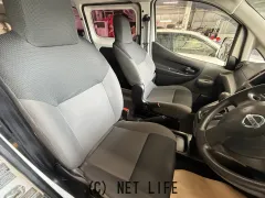 日産 NV200バネットバン