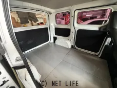 日産 NV200バネットバン