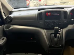 日産 NV200バネットバン