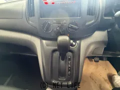 日産 NV200バネットバン
