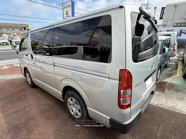 トヨタ ハイエースバン