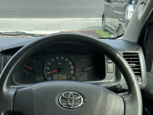 トヨタ ハイエースバン