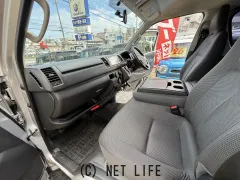 トヨタ ハイエースバン