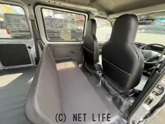 ダイハツ ハイゼットカーゴ