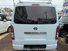 トヨタ ハイエースバン