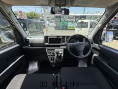 ダイハツ ハイゼットカーゴ