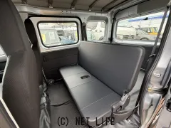 ダイハツ ハイゼットカーゴ