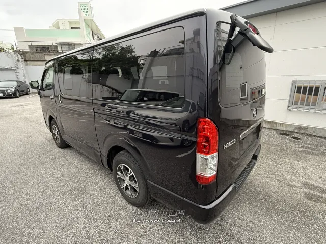 トヨタ ハイエースバン