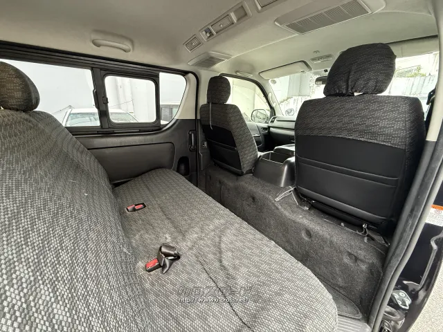 トヨタ ハイエースバン