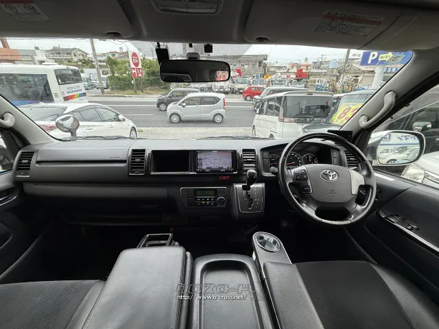 トヨタ ハイエースバン