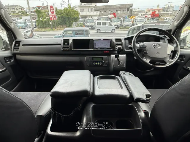 トヨタ ハイエースバン