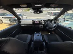 トヨタ ハイエースバン