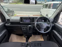 ダイハツ ハイゼットカーゴ
