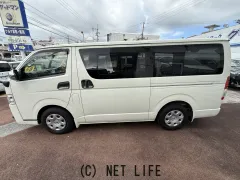 トヨタ ハイエースバン