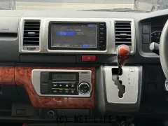 トヨタ ハイエースバン
