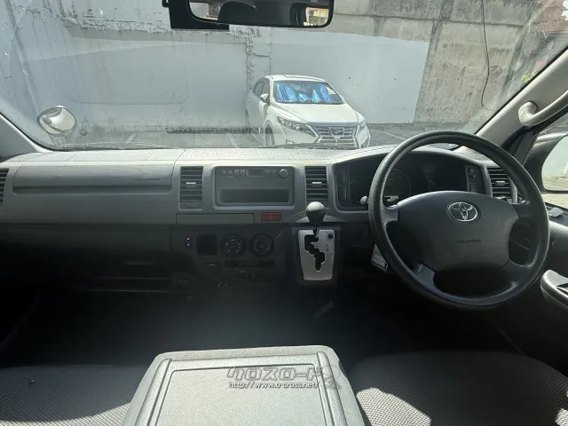 トヨタ ハイエースバン