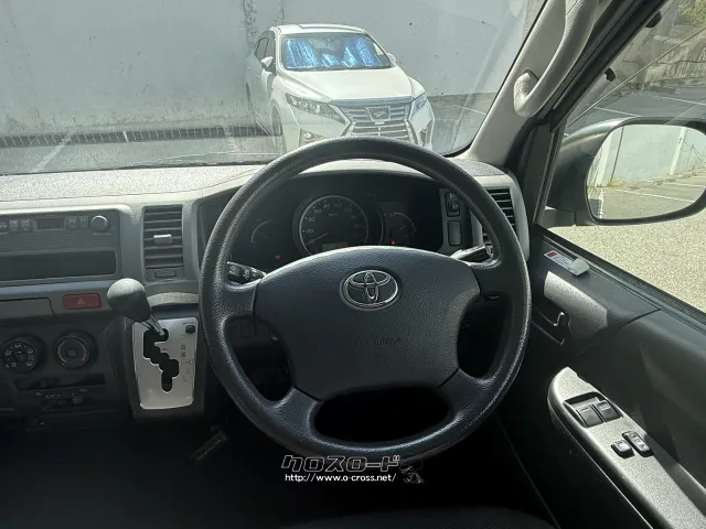 トヨタ ハイエースバン