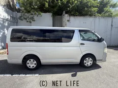 トヨタ ハイエースバン
