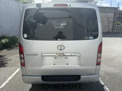 トヨタ ハイエースバン