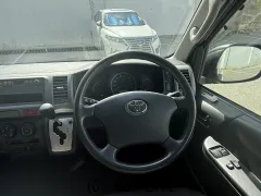 トヨタ ハイエースバン