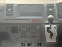 トヨタ ハイエースバン