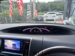 トヨタ エスティマ