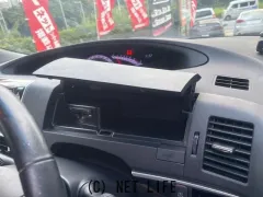 トヨタ エスティマ