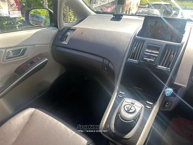 『TOTAL CAR SHOP FEEL』はナビ・オーディオも販売しております。 お気に入りの一台を見つけて下さい! ☆★☆詳細は『FEEL』の元気なスタッフまで →0078-6042-5806☆★☆ トヨタ SAI
