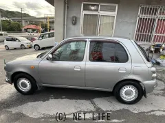 日産 マーチ