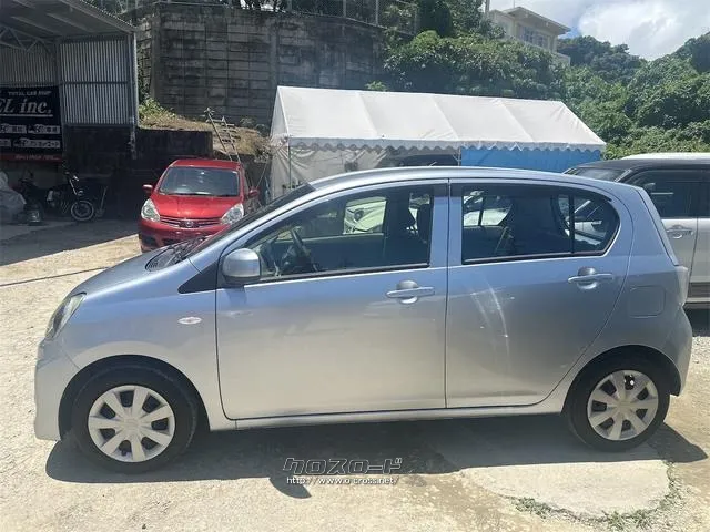 ダイハツ ミライース