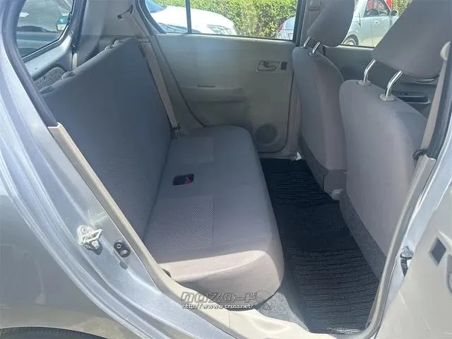 ダイハツ ミライース