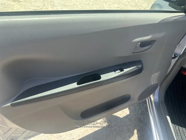 ダイハツ ミライース