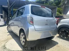 ダイハツ ミライース