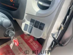 ダイハツ ミライース