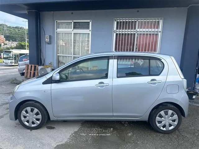 ダイハツ ミライース