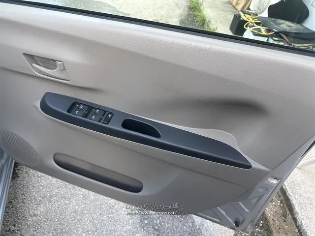 ダイハツ ミライース