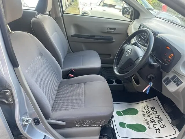 ダイハツ ミライース