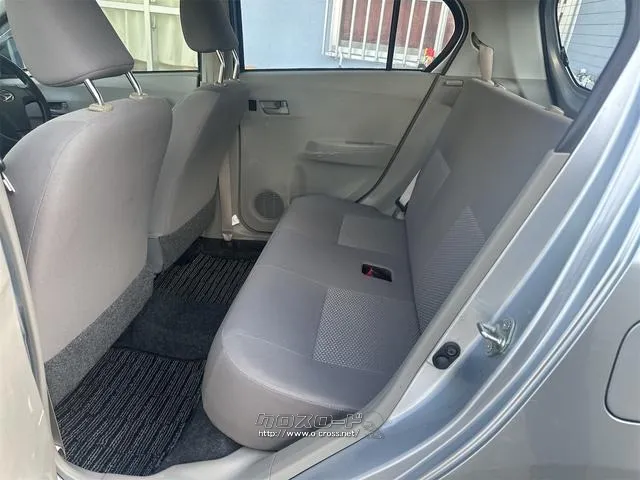 ダイハツ ミライース