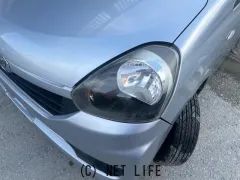 ダイハツ ミライース