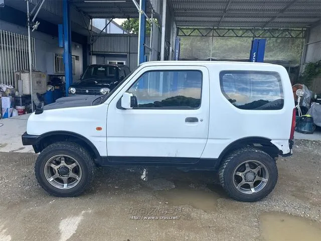 『TOTAL CAR SHOP FEEL』は、全国のオークション会場と提携しております。店舗に無いお車でもお気軽にご相談下さい!☆詳細は『FEEL』の元気なスタッフまで→0078-6042-5806☆ スズキ ジムニー
