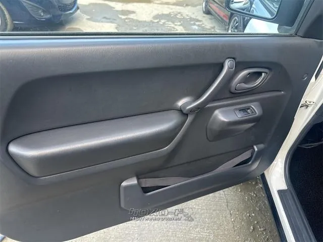 『TOTAL CAR SHOP FEEL』は買取・下取りももちろん全力で頑張ります!買取だけでも喜んで!不動車でもOK!☆詳細は『FEEL』の元気なスタッフまで→0078-6042-5806☆ スズキ ジムニー