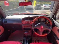 光岡自動車 レイ